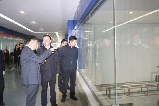 寧夏回族自治區(qū)農(nóng)業(yè)農(nóng)村廳黨組書記、廳長(zhǎng)王剛一行蒞臨花花牛乳業(yè)集團(tuán)調(diào)研