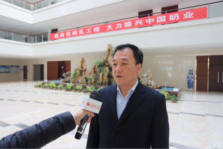 振興中國奶業，花花牛在行動
